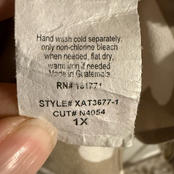 Gilli Beige and Cream Tie Front Top - Picture 4 of 4